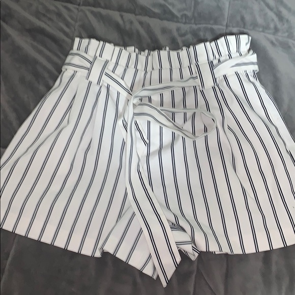 Shorts - Picture 1 of 2